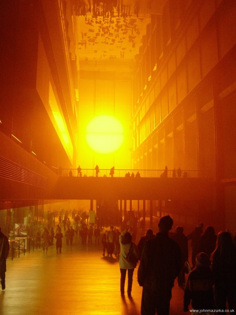 The Sun in The Turbine Hall